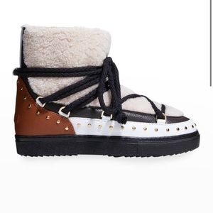 INUIKII
Curly Rock Shearling Colorblock Snow Booties